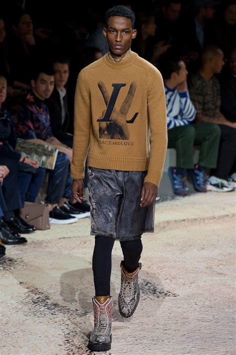 sfilata louis vuitton 2018 uomo|Louis Vuitton Fall 2018 Menswear Fashion Show .